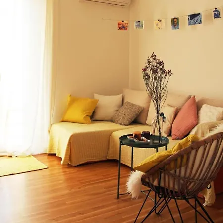 Petrunjela - Two Bedroom With Balcony And City View Mlini